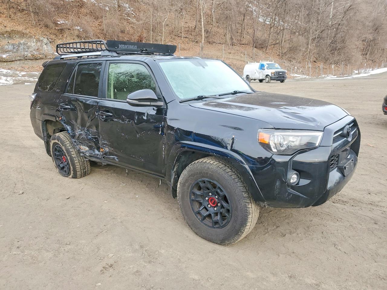 2023 Toyota 4Runner Sr5 Premium - Image 4