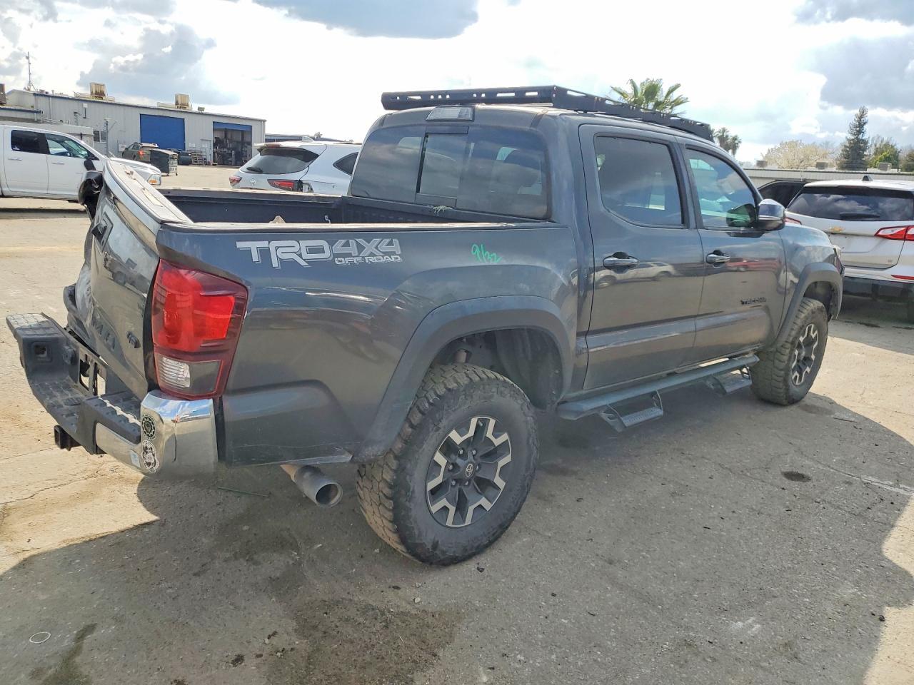 2019 Toyota Tacoma Trd Off-Road - Фото 3