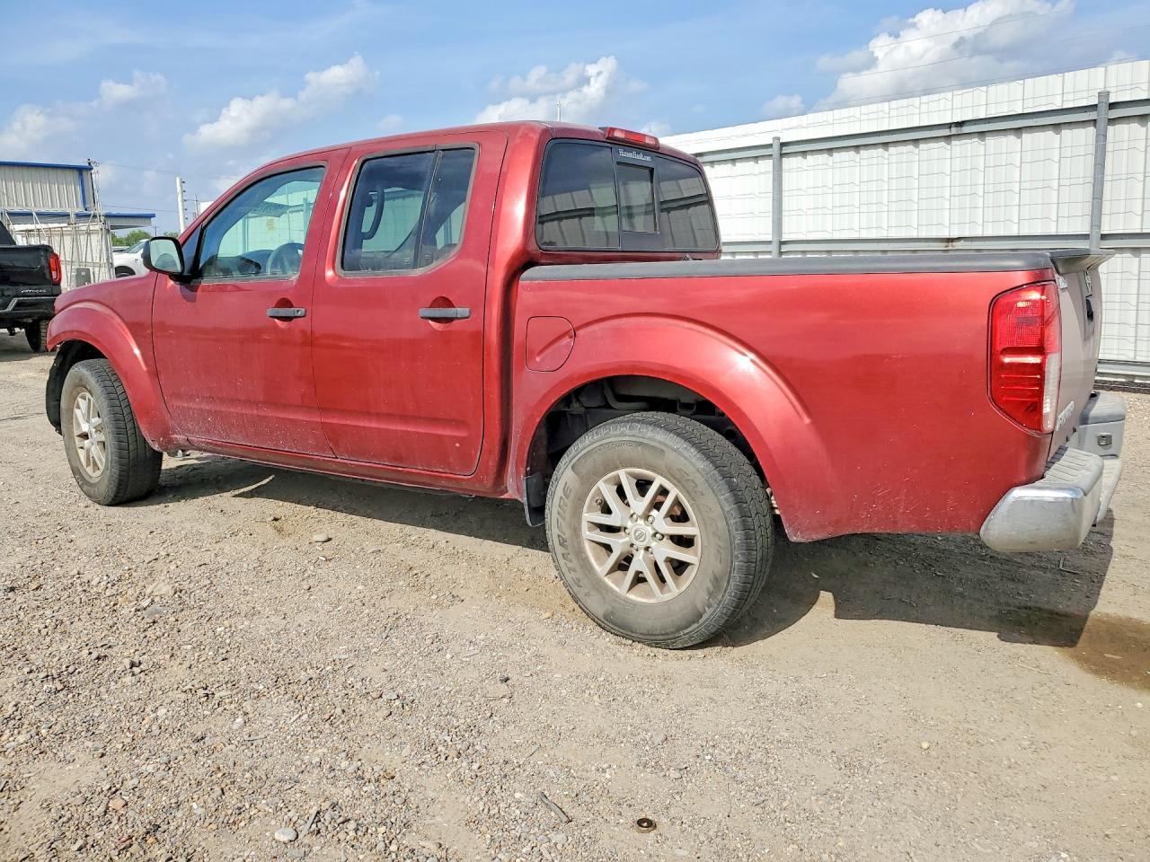 2019 Nissan Frontier Sv - Image 2