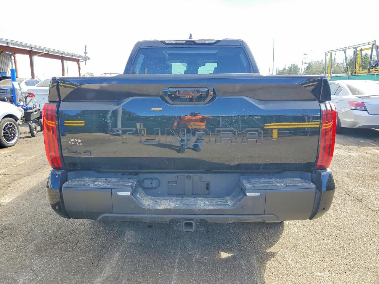 2024 Toyota Tundra Limited - Фото 6