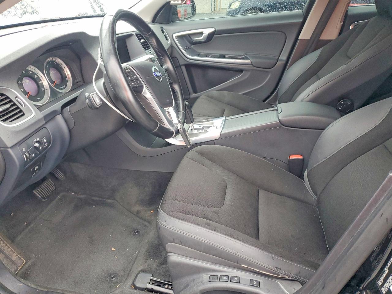 2012 Volvo S60 T5 - Image 7