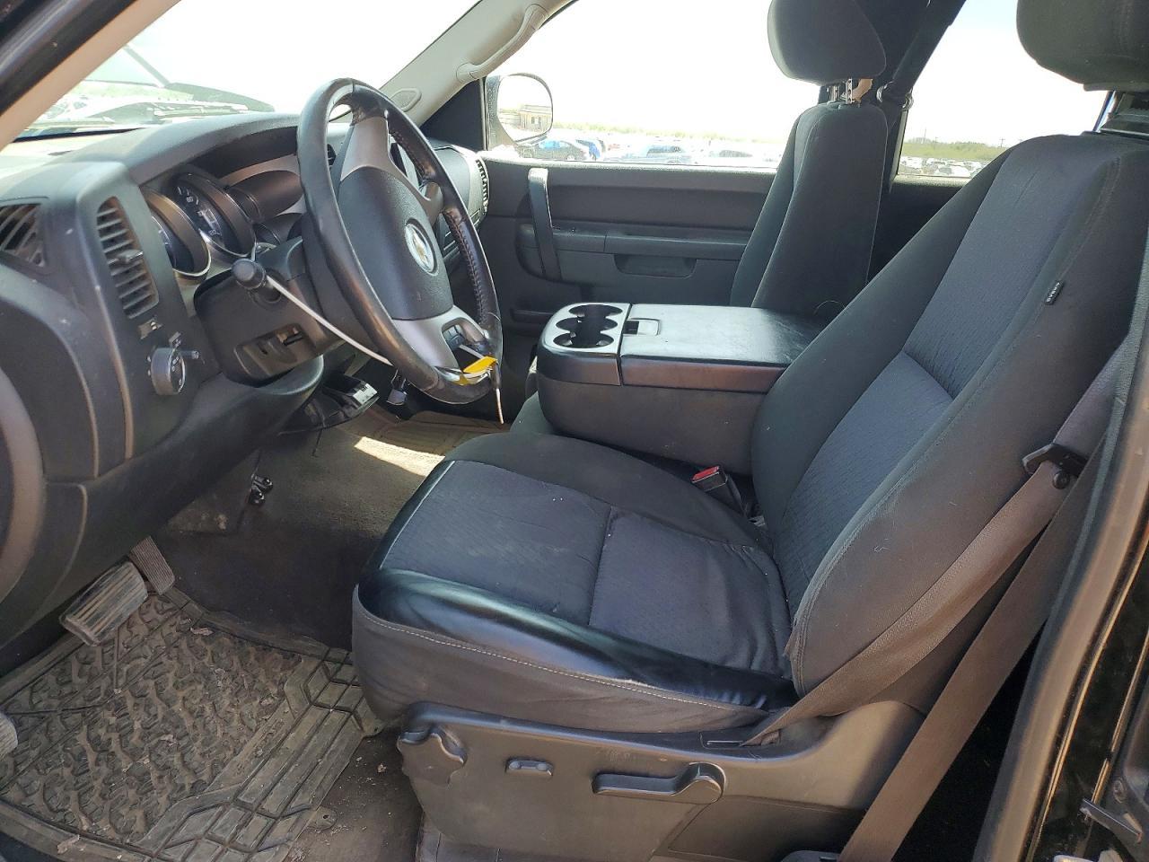 2010 Chevrolet Silverado K1500 Lt - Image 7