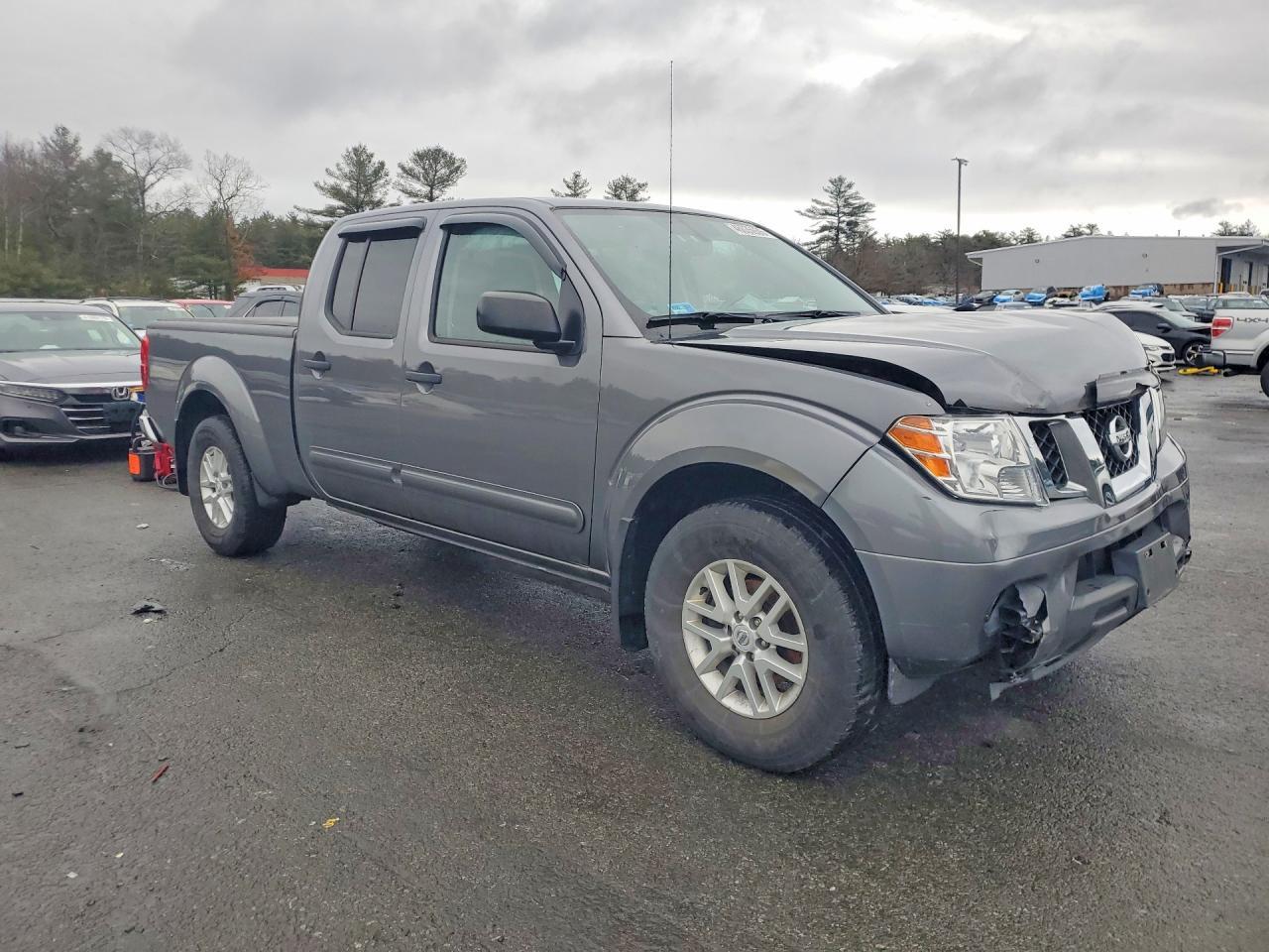 2020 Nissan Frontier - Image 4