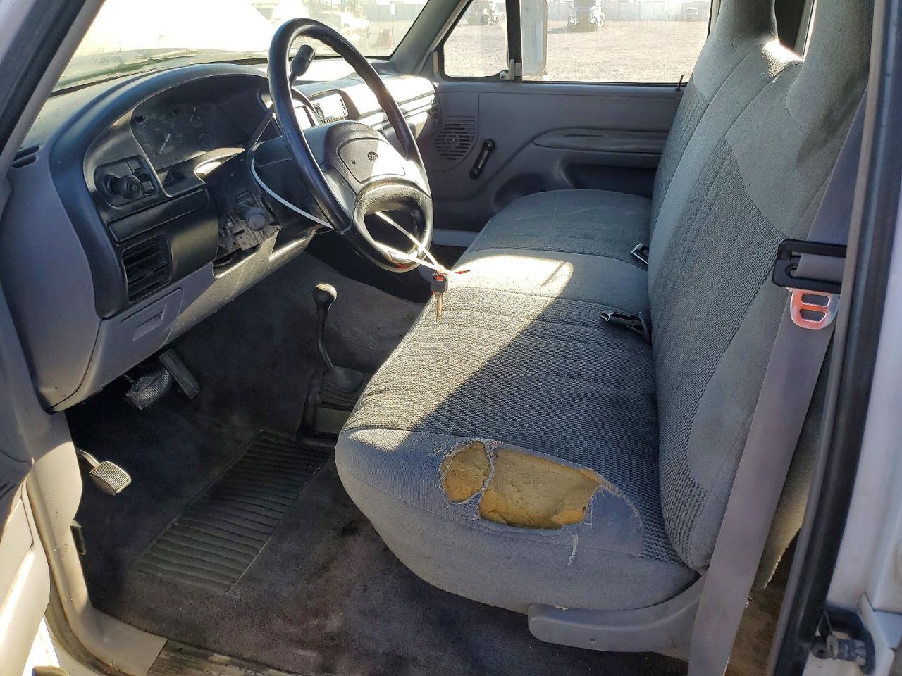 1997 Ford F350 - Image 7