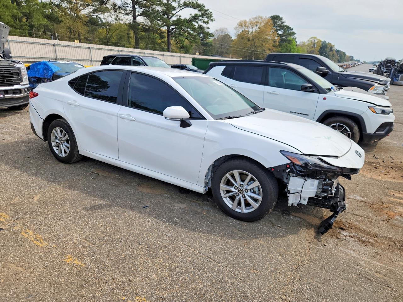 2026 Toyota Camry Le - Фото 4