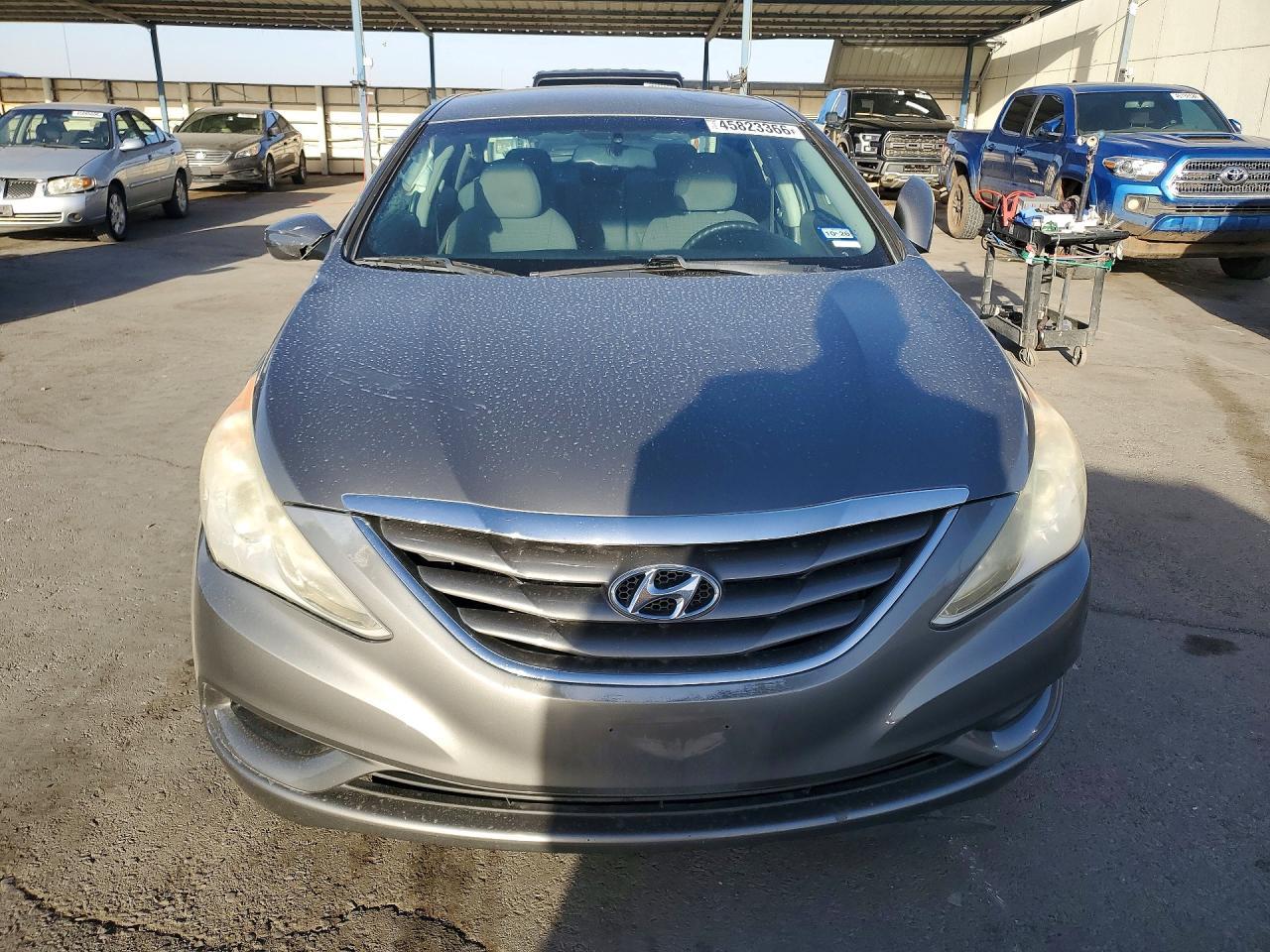 2013 Hyundai Sonata Gls - Image 5