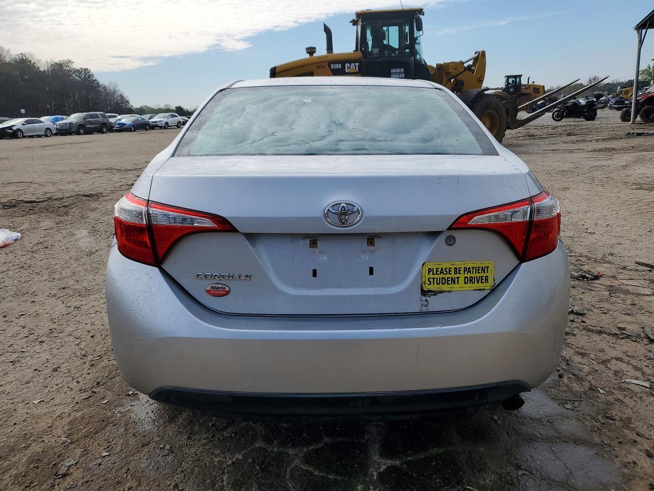 2015 Toyota Corolla L - Image 6