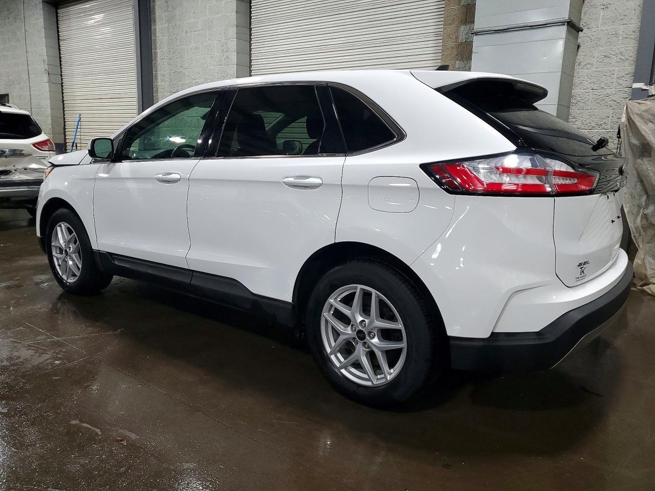2023 Ford Edge Sel - Фото 2