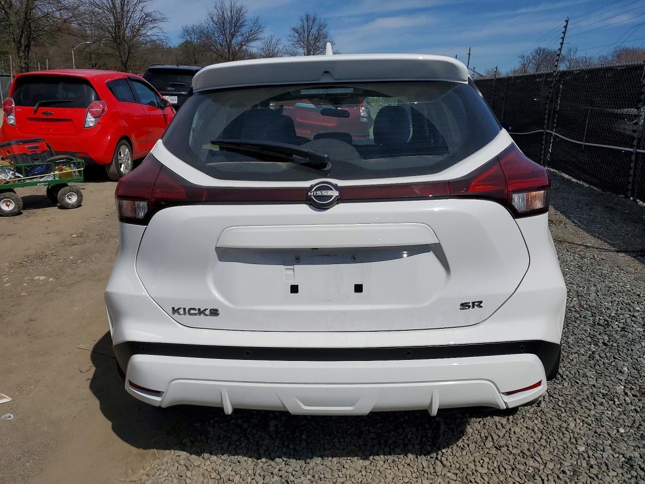 2024 Nissan Kicks Sr - Фото 6