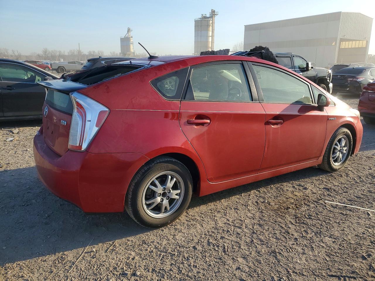 2015 Toyota Prius Three - Фото 3