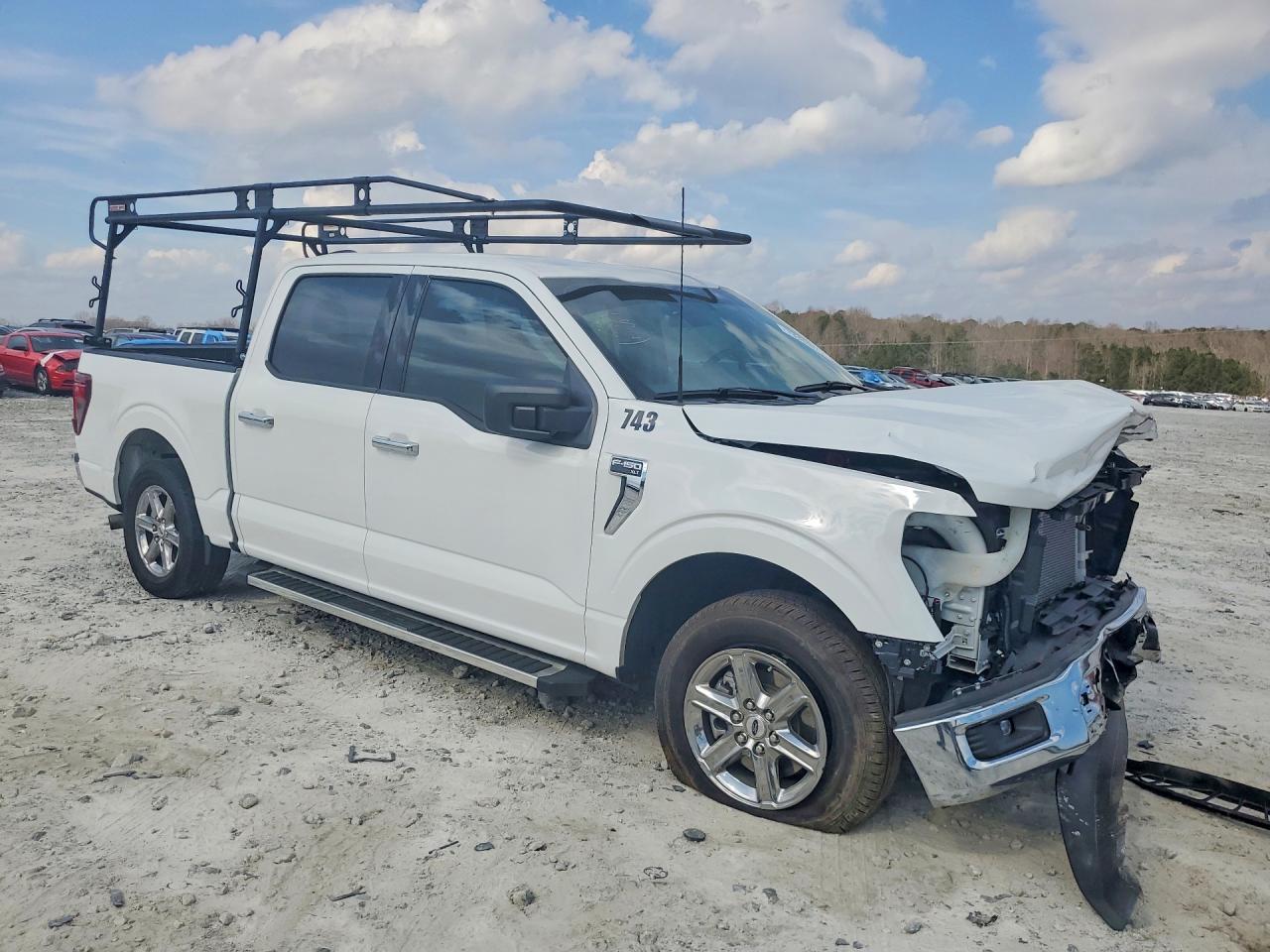 2025 Ford F150 Xlt - Фото 4