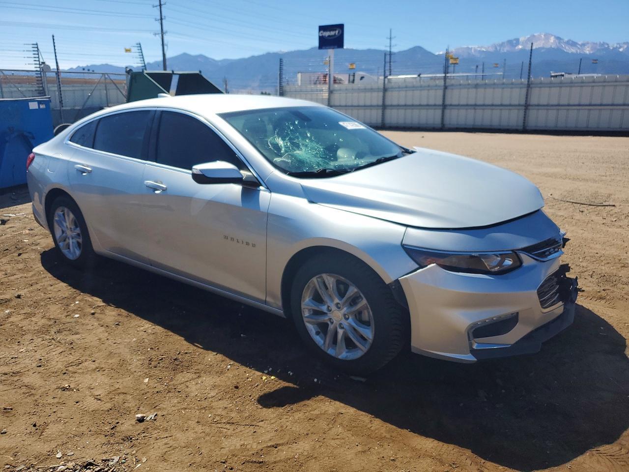 2017 Chevrolet Malibu Lt - Image 4