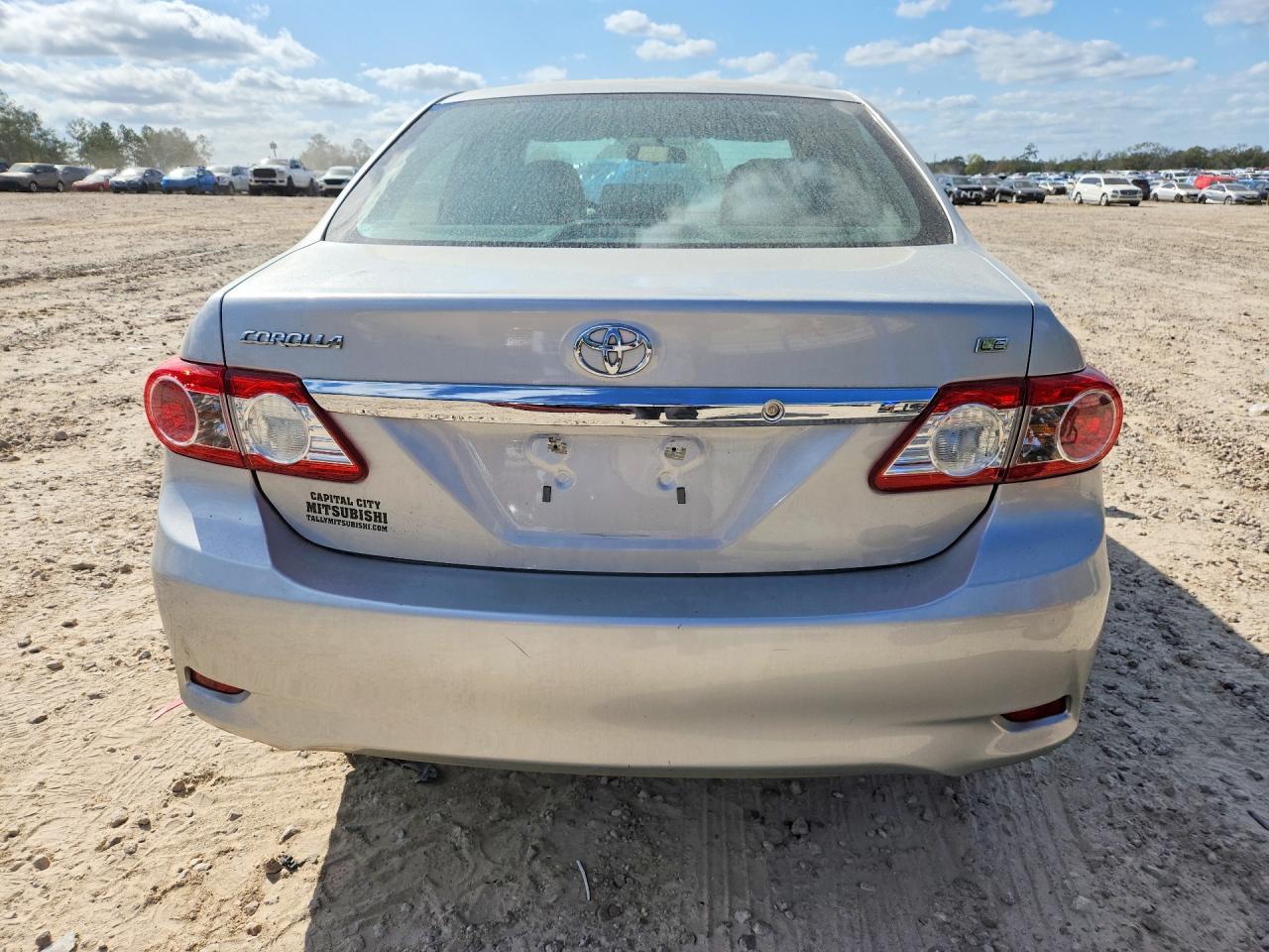 2013 Toyota Corolla Le - Image 6