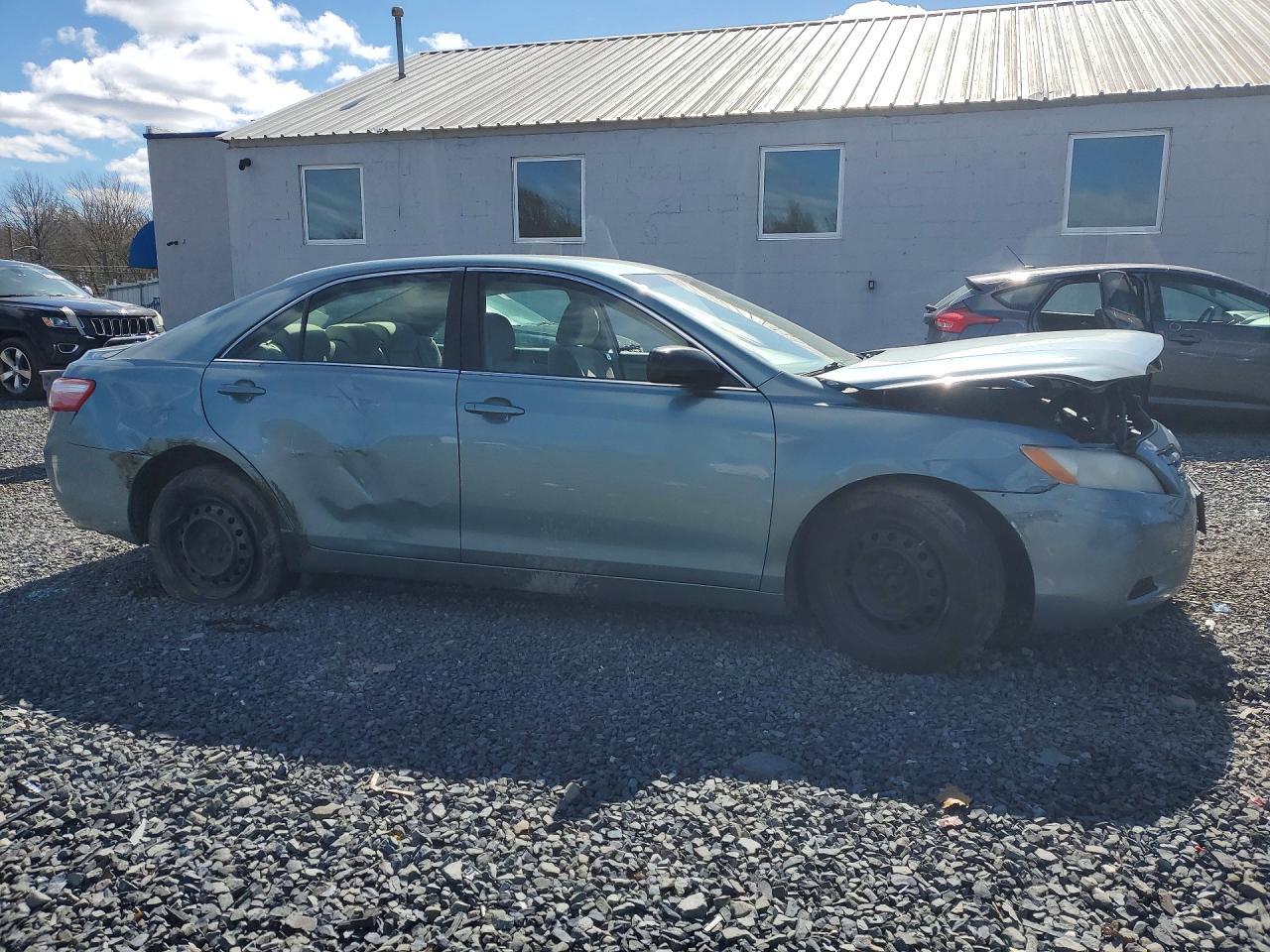 2008 Toyota Camry Le - Фото 4