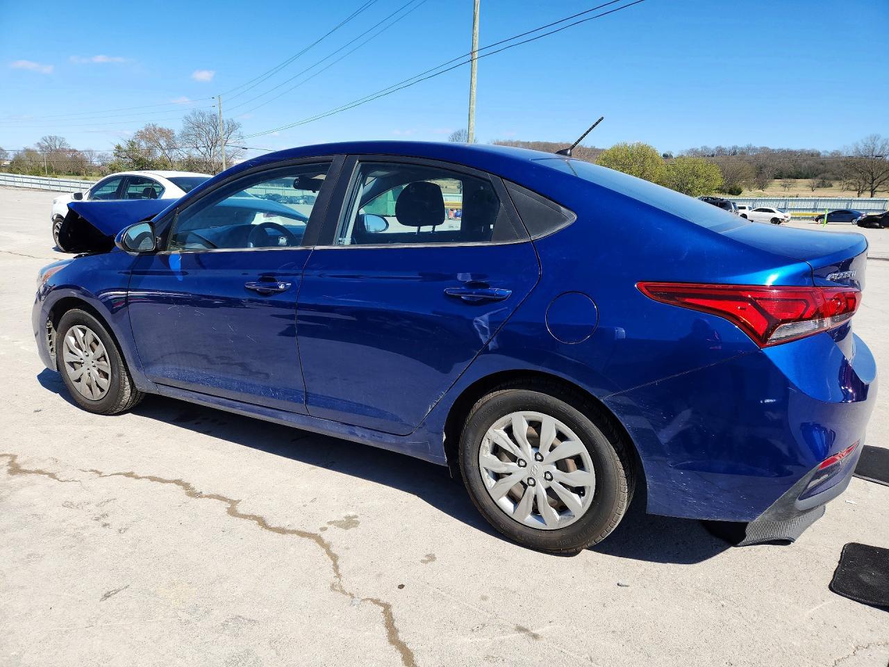 2019 Hyundai Accent Se - Image 2