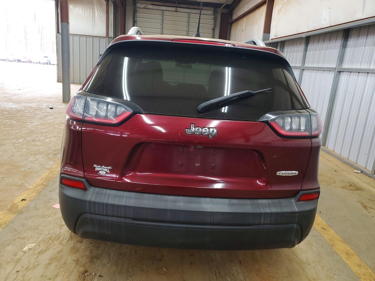 2019 Jeep Cherokee Latitude - Фото 6