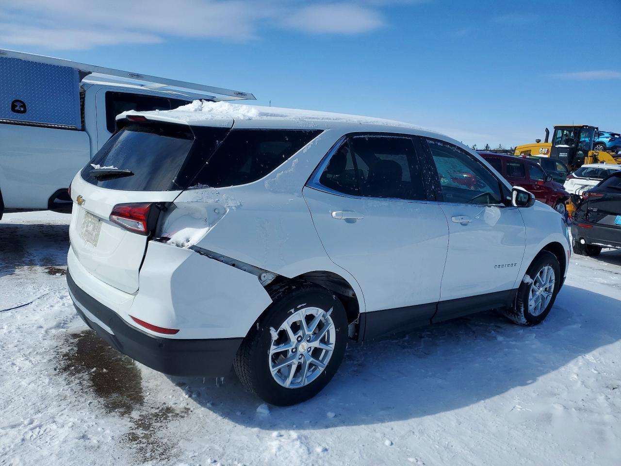 2024 Chevrolet Equinox Lt - Фото 3