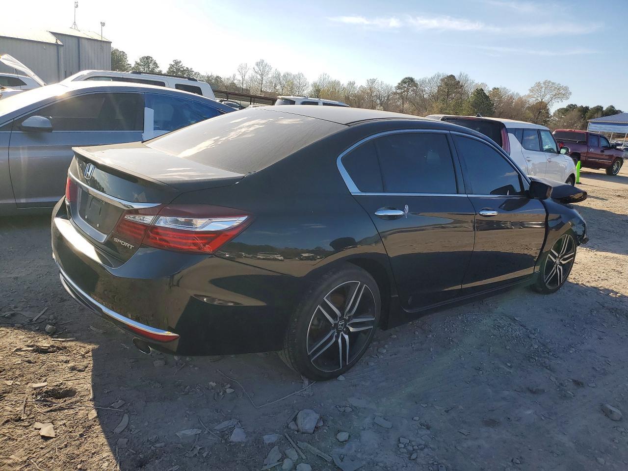 2017 Honda Accord Sport - Фото 3