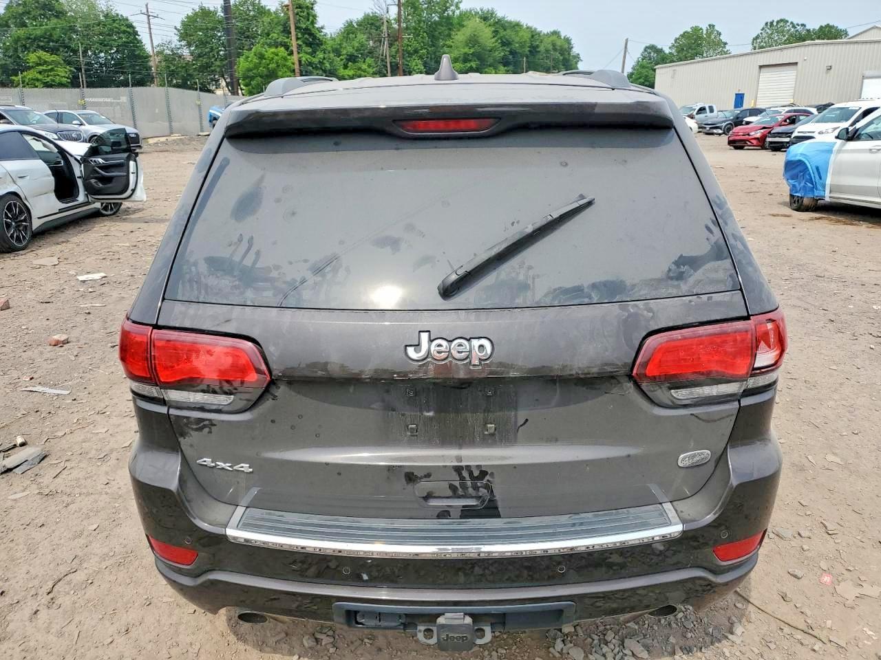 2017 Jeep Grand Cherokee Overland - Фото 6