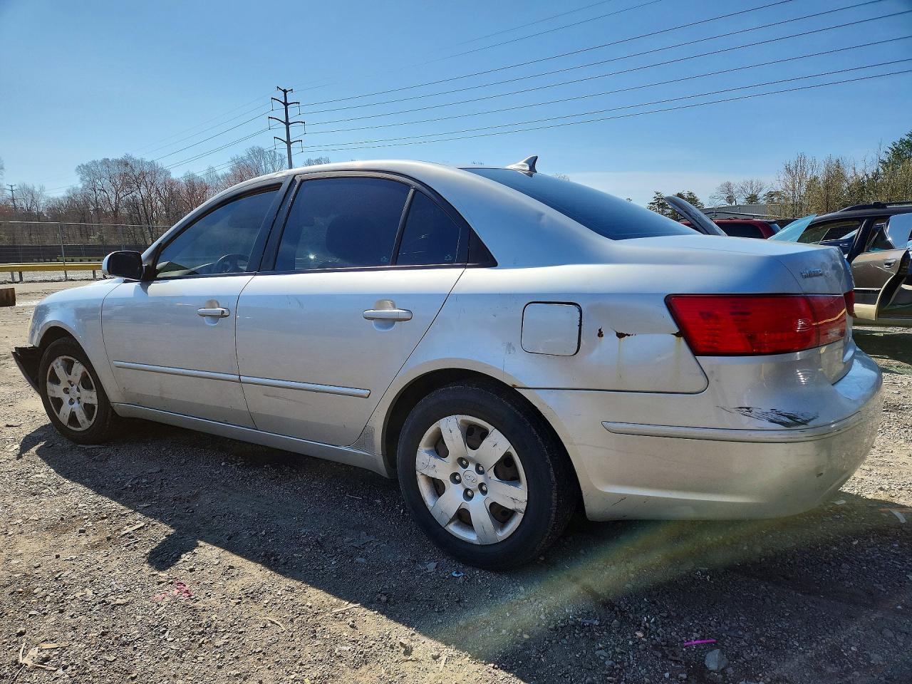 2009 Hyundai Sonata Gls - Image 2