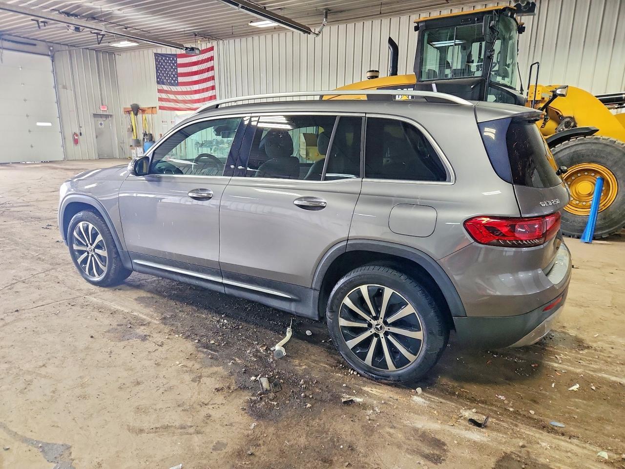 2021 Mercedes-Benz Glb 250 4Matic - Фото 2
