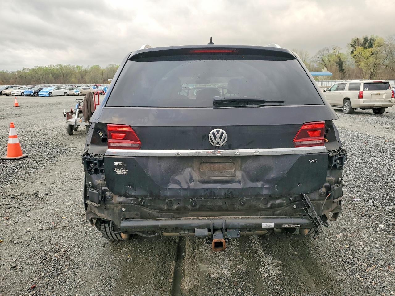 2018 Volkswagen Atlas - Image 6