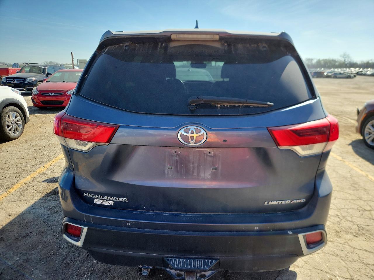 2018 Toyota Highlander Limited - Фото 6