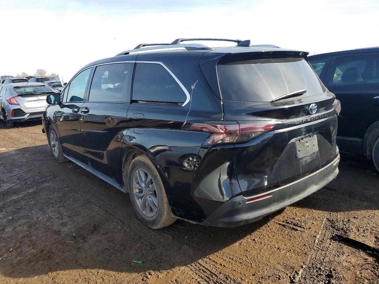 2023 Toyota Sienna Xle 8-Passenger - Фото 2