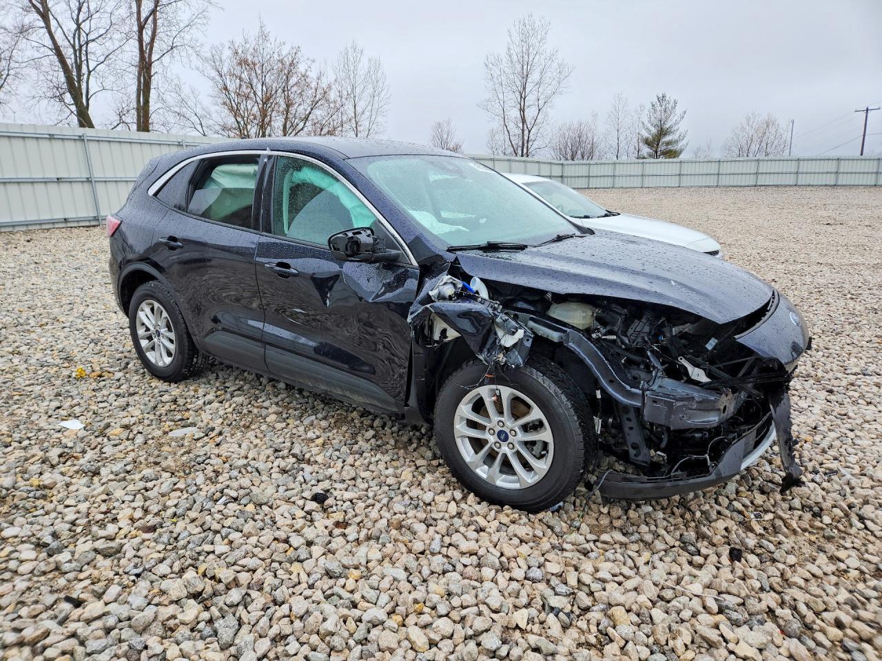 2021 Ford Escape Se - Фото 4