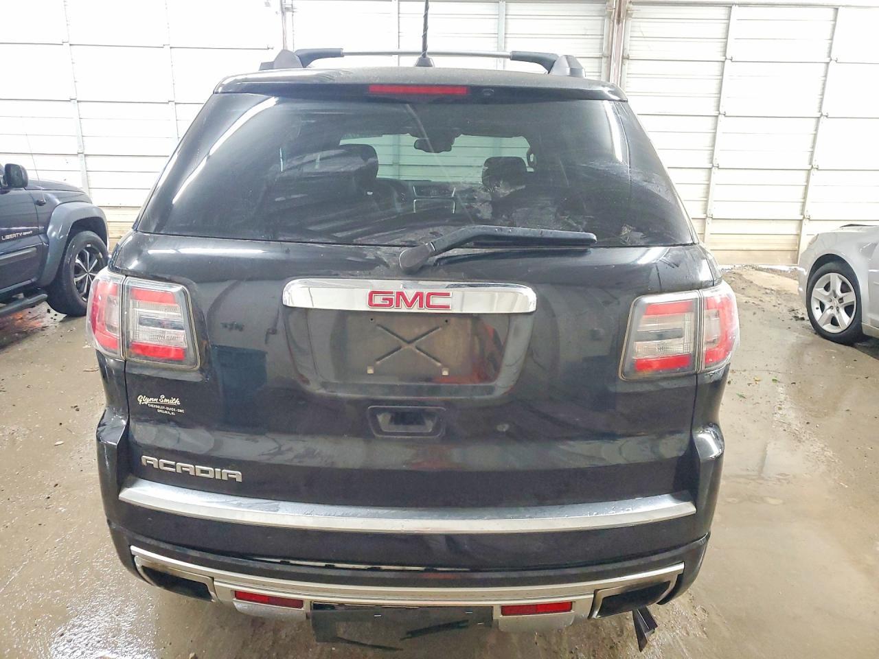 2016 GMC Acadia Denali - Фото 6