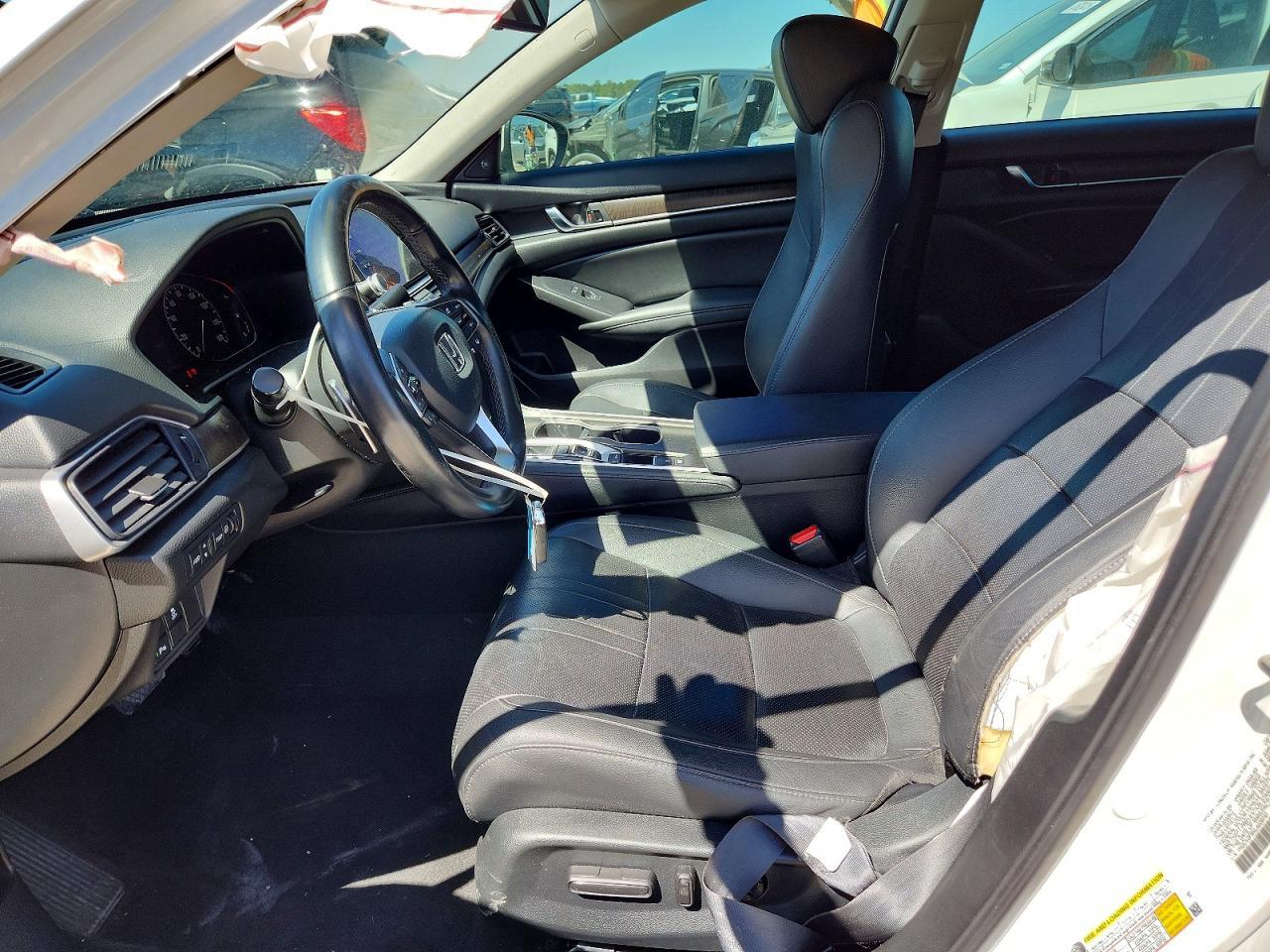 2020 Honda Accord Touring - Фото 7