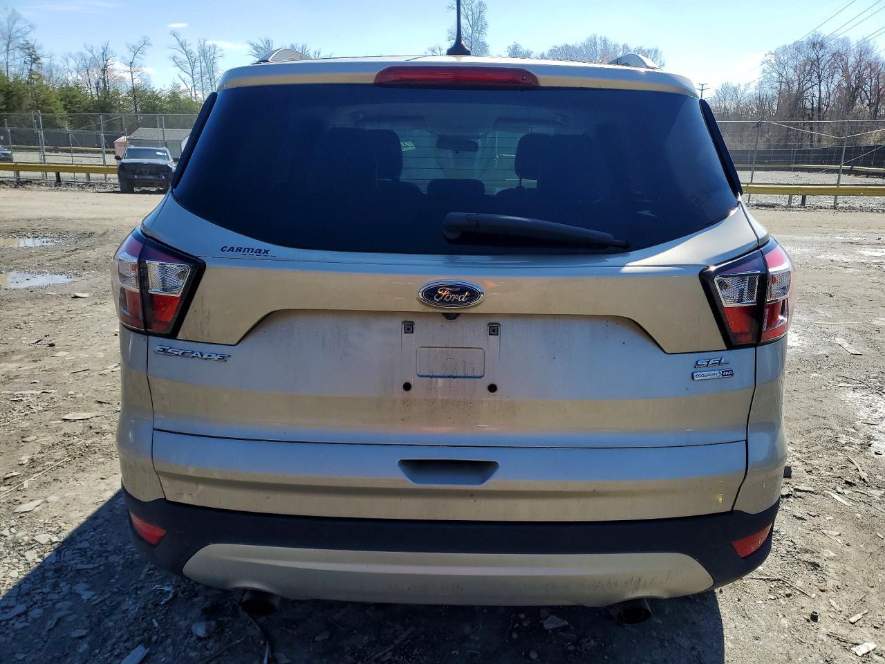 2018 Ford Escape Sel - Image 6