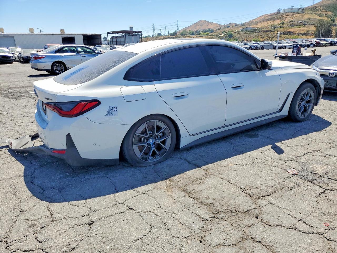 2023 BMW I4 Edrive 35 - Фото 3