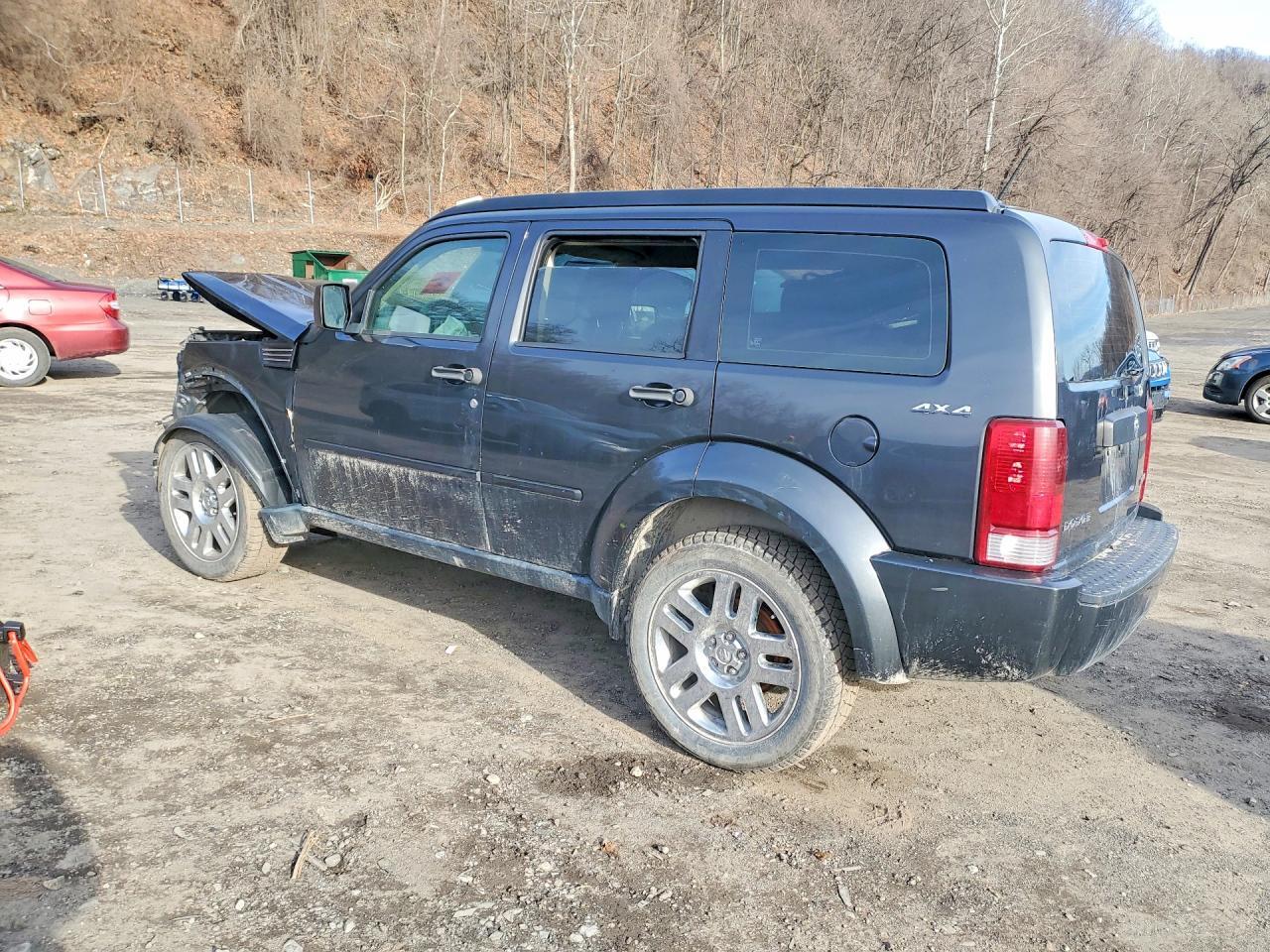 2011 Dodge Nitro Se - Фото 2