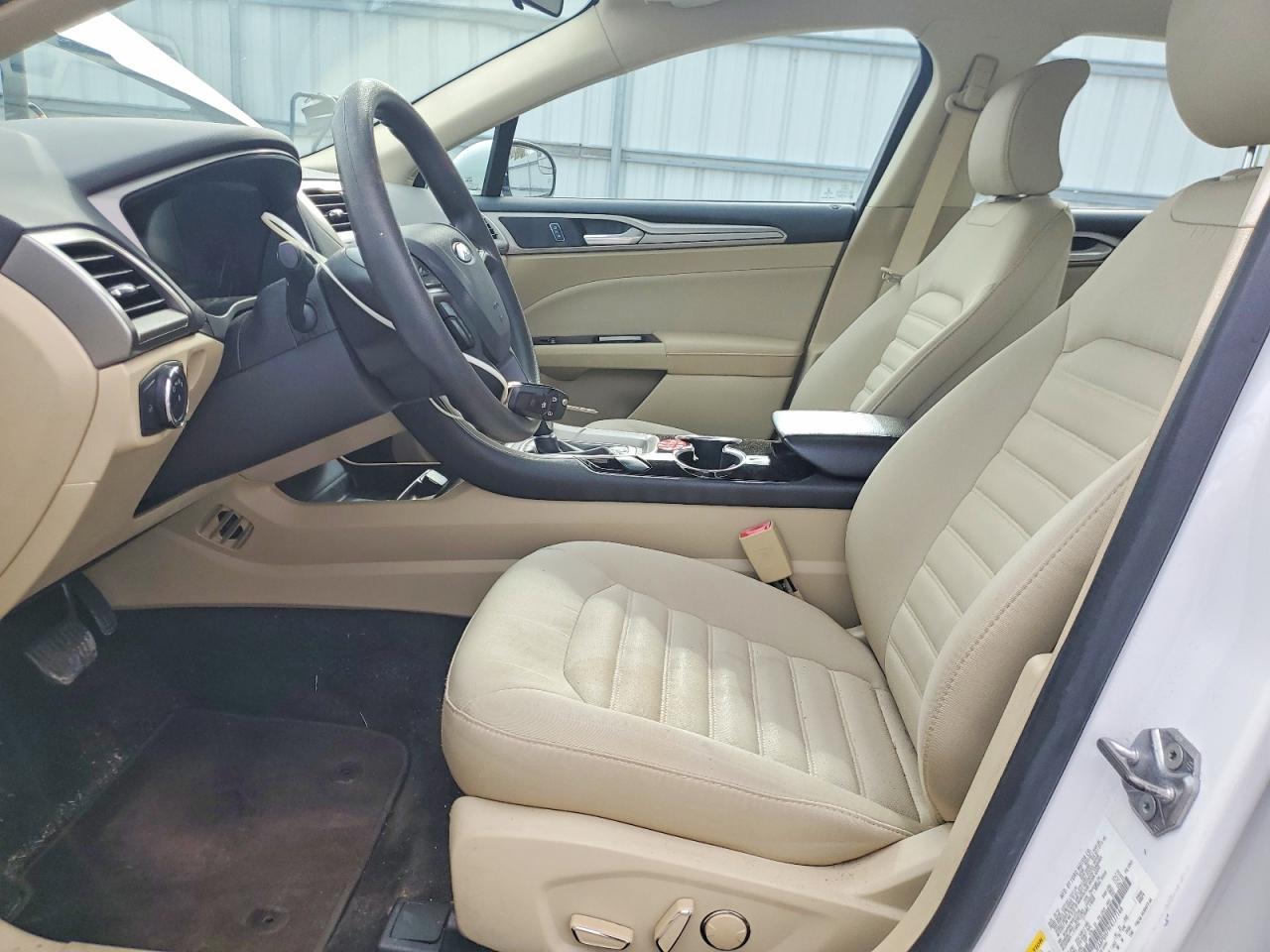 2015 Ford Fusion Se - Фото 7