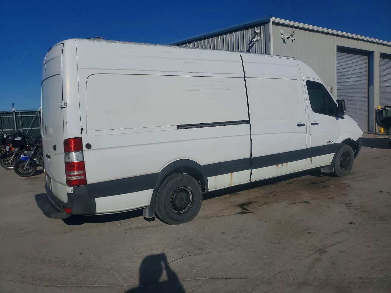 2008 Dodge Sprinter 2500 - Image 3