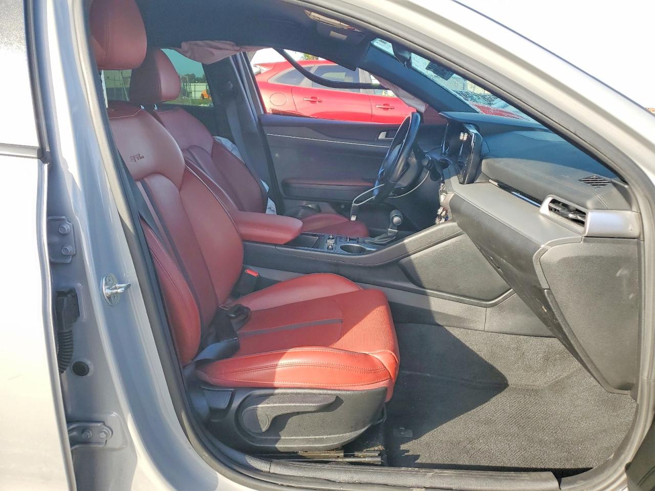 2024 Kia K5 - Image 7