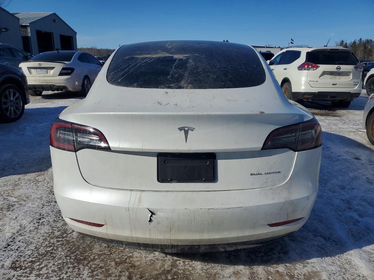 2021 Tesla Model 3 - Фото 6