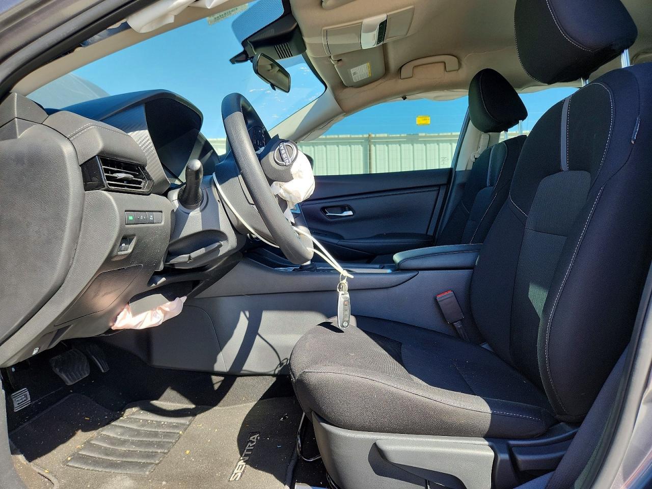 2025 Nissan Sentra Sv - Фото 7