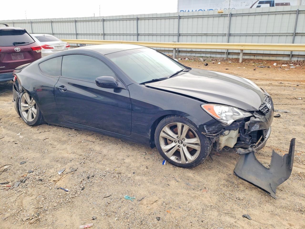 2012 Hyundai Genesis Coupe 2.0T - Фото 4