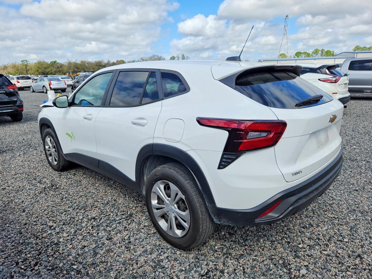 2024 Chevrolet Trax Ls - Image 2