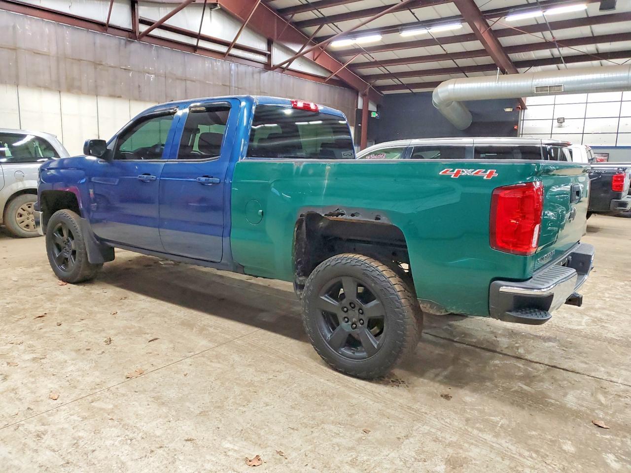 2015 Chevrolet Silverado K1500 Lt - Image 2