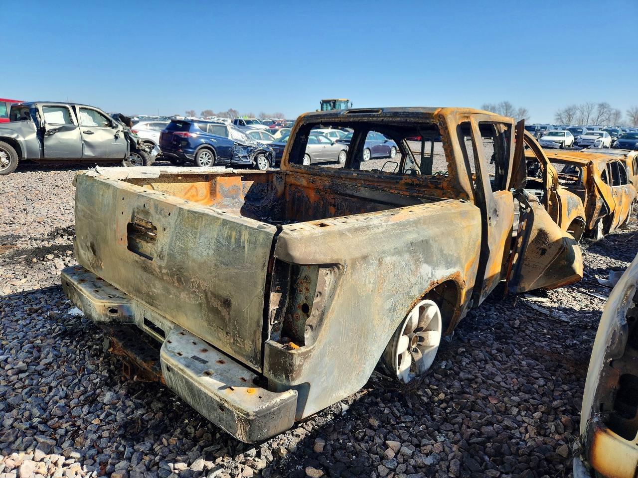 2008 Niss Titan Xe - Фото 3