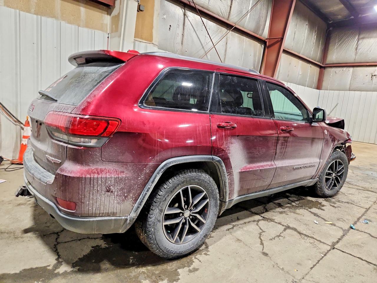 2017 Jeep Grand Cherokee Trailhawk - Фото 3