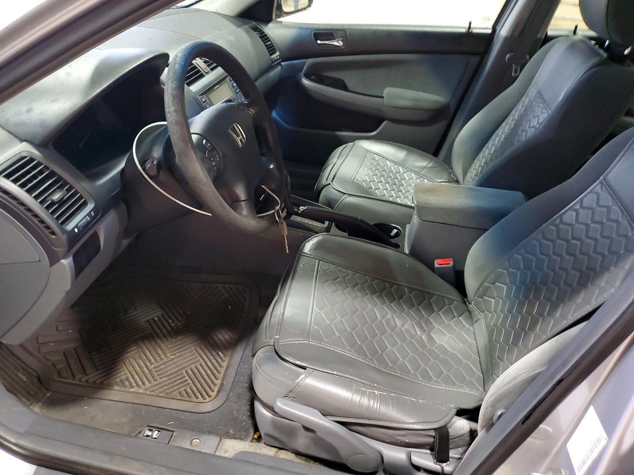 2007 Honda Accord - Image 7