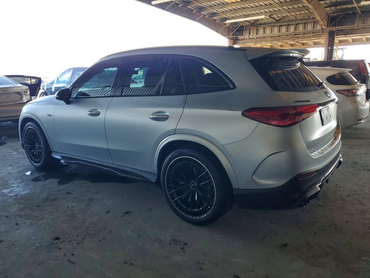 2024 Mercedes-Benz Glc 43 4Matic Amg - Image 2