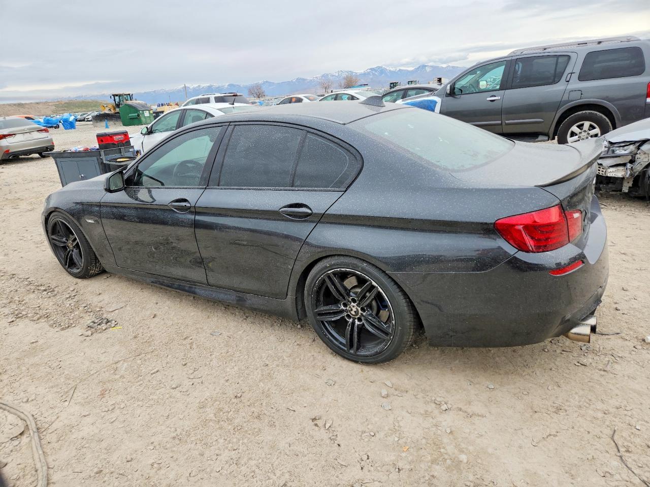 2011 BMW 535 Xi - Фото 2