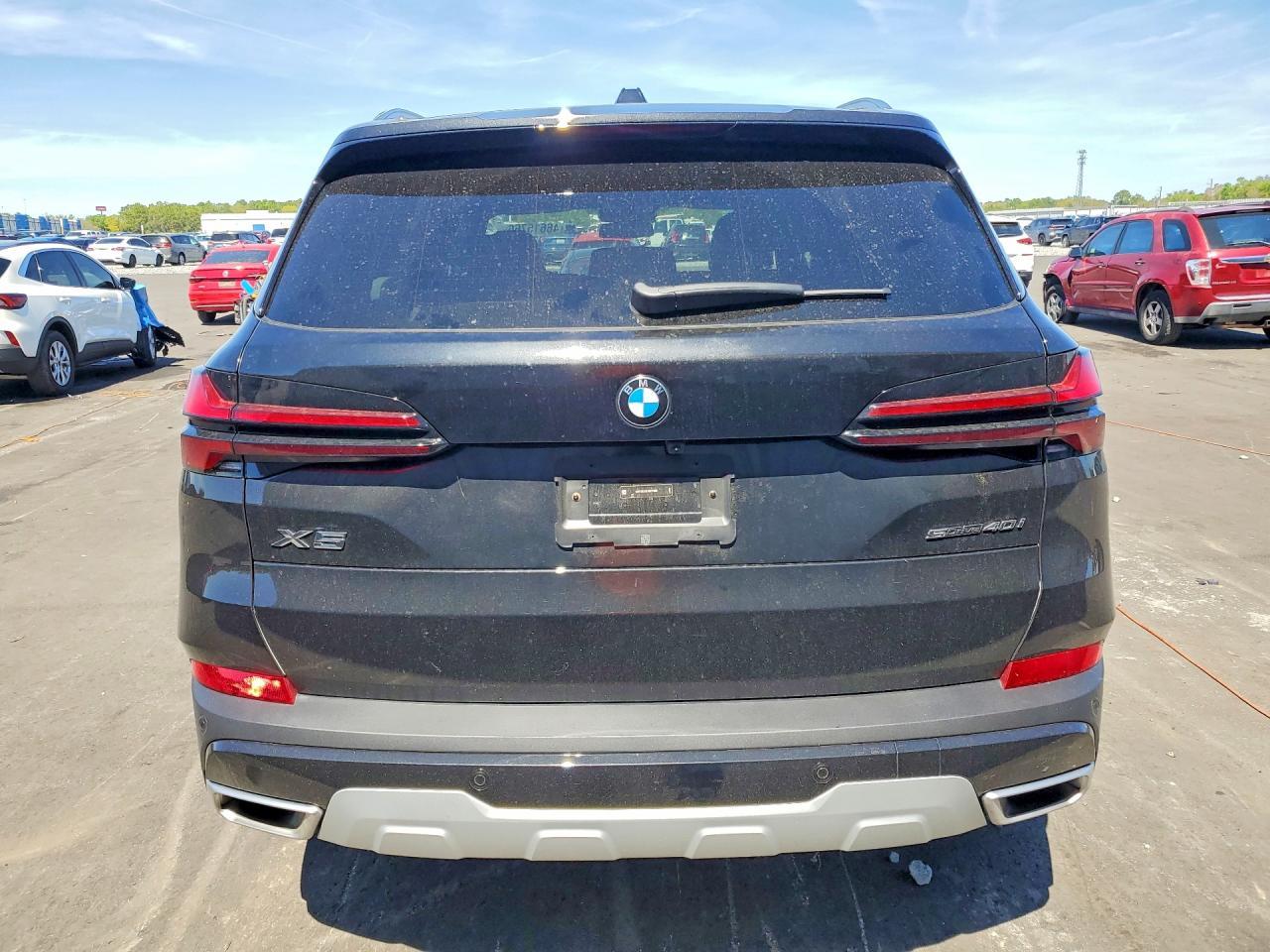 2025 BMW X5 - Image 6