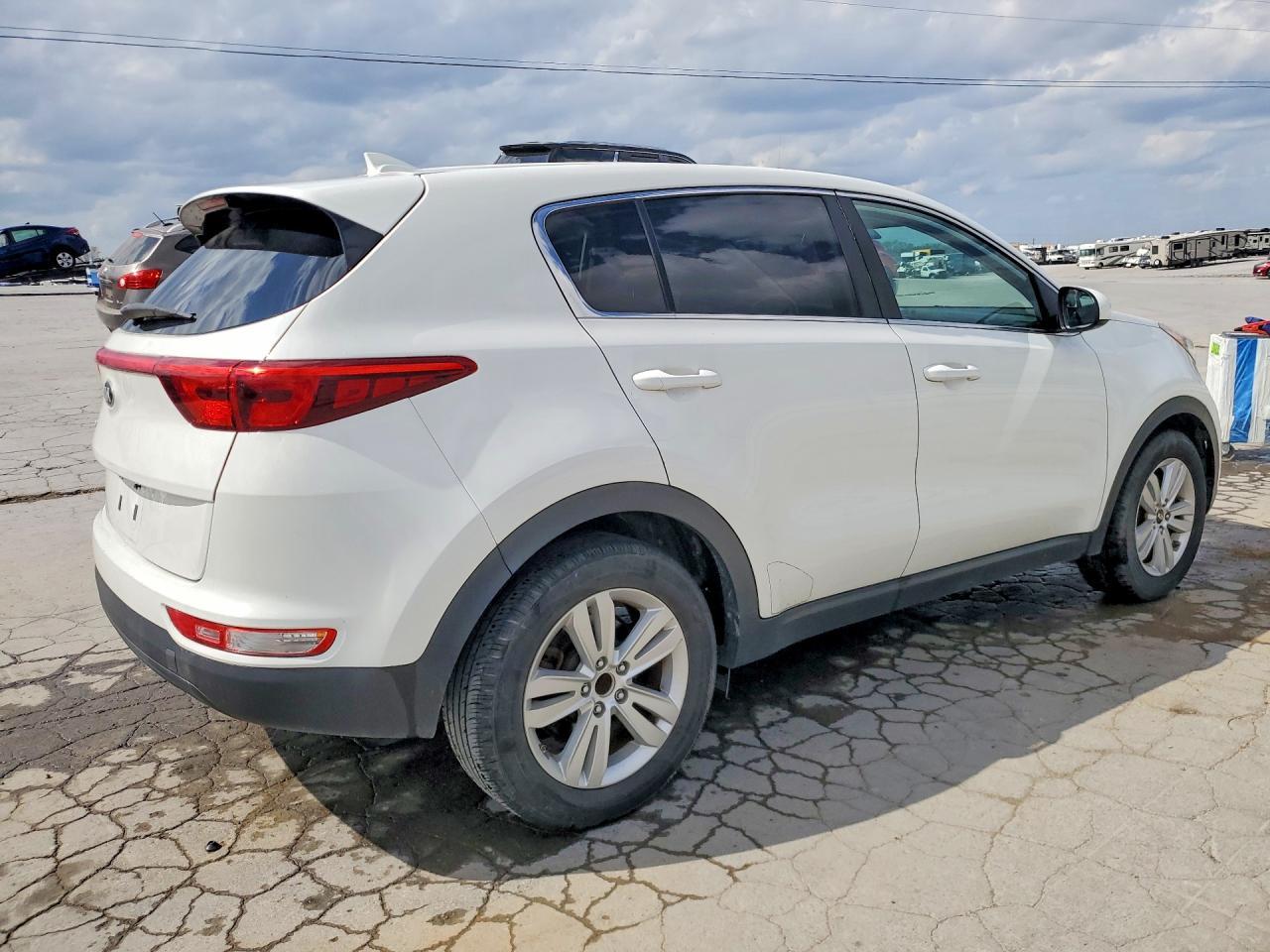 2018 Kia Sportage Lx - Image 3