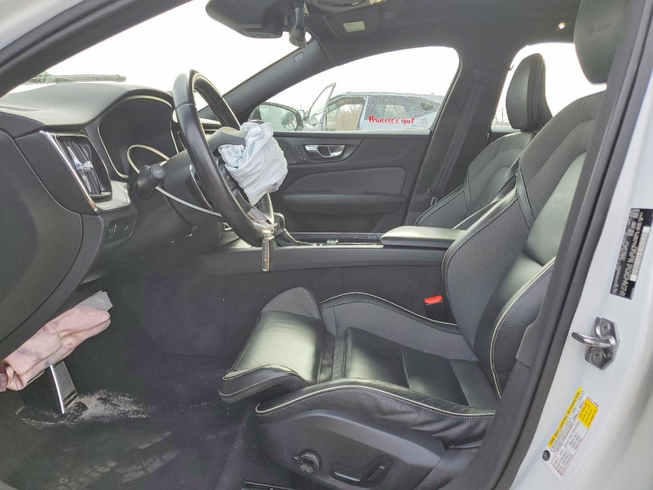 2019 Volvo S60 T6 R-Design - Фото 7